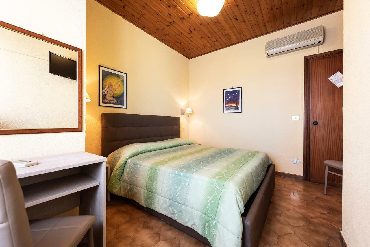 Hotel Aurelia Tarquinia Dış mekan fotoğraf